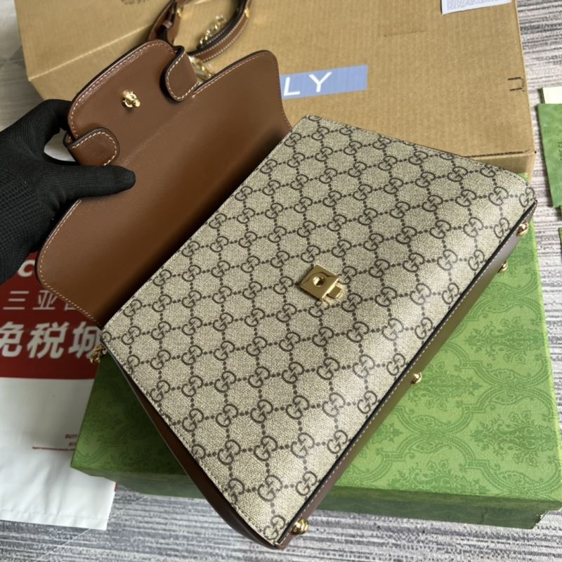Gvc*1 horsebit bags
